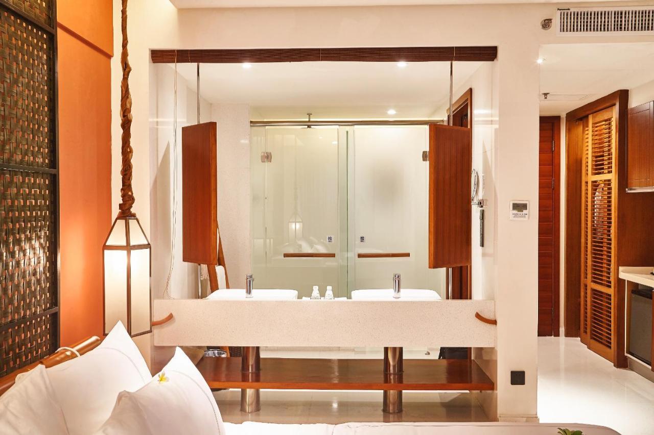 Superior King or Twin Room with Ocean View