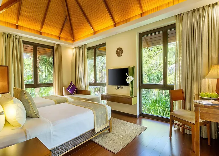 Sanya Yalong Bay Villas & Spa